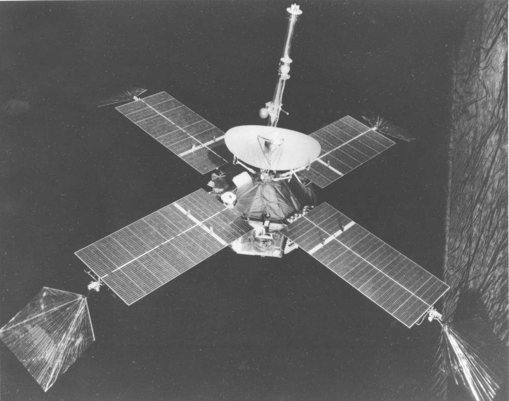 Mariner 4 spacecraft